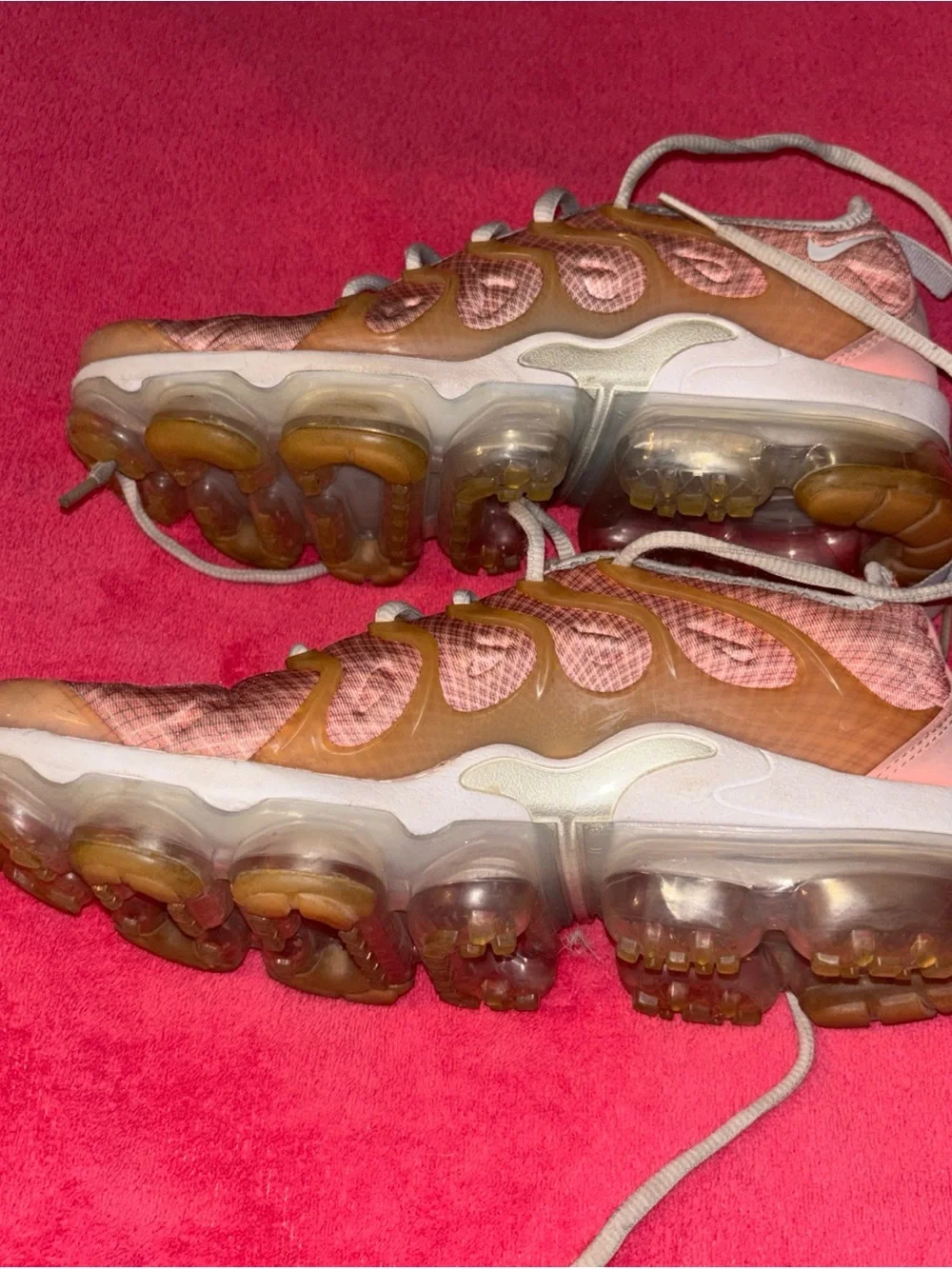 Nike Air VaporMax Plus Pink A04550-002 Womens Size 8.5